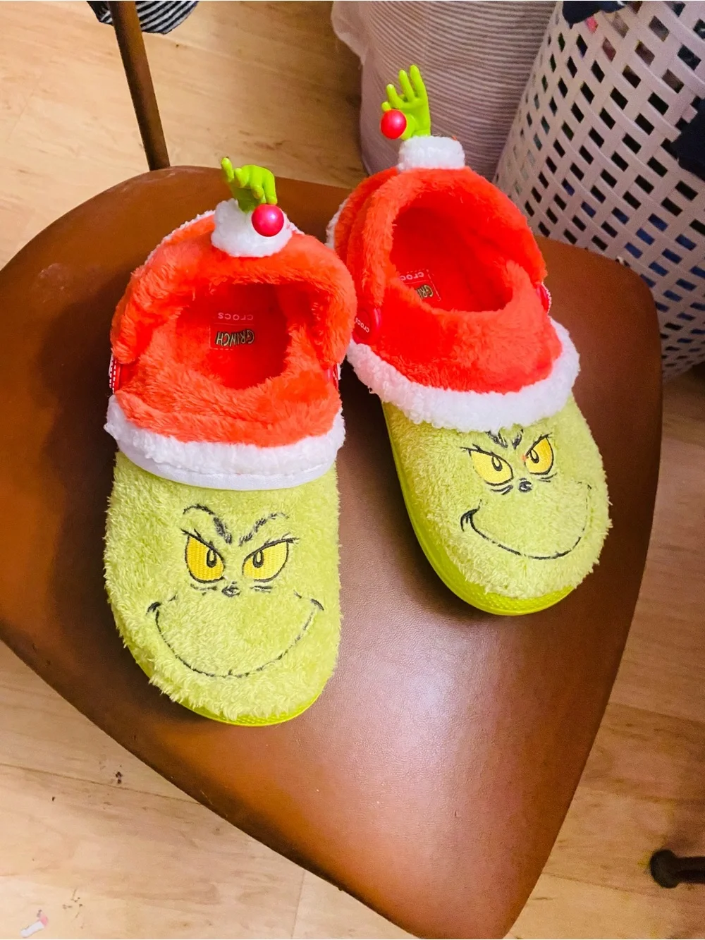 CROCS Grinch Green Clogs